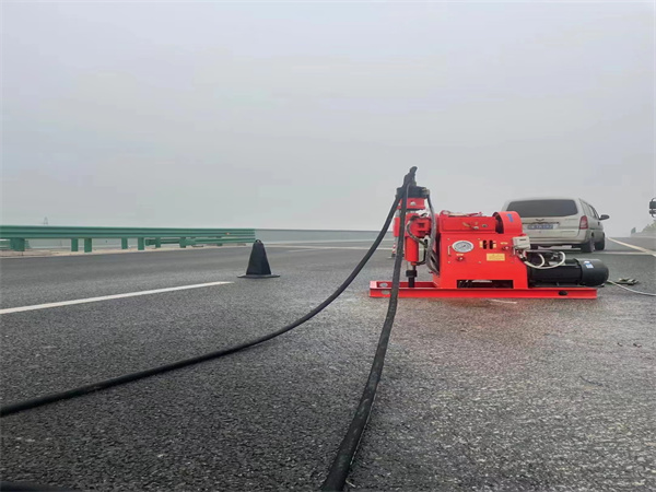 武都马路路基路面开裂下沉注浆加固灌浆